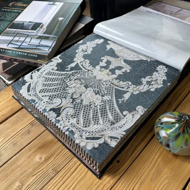 پرده شانل طرح گلدان رنگ قهوه ای