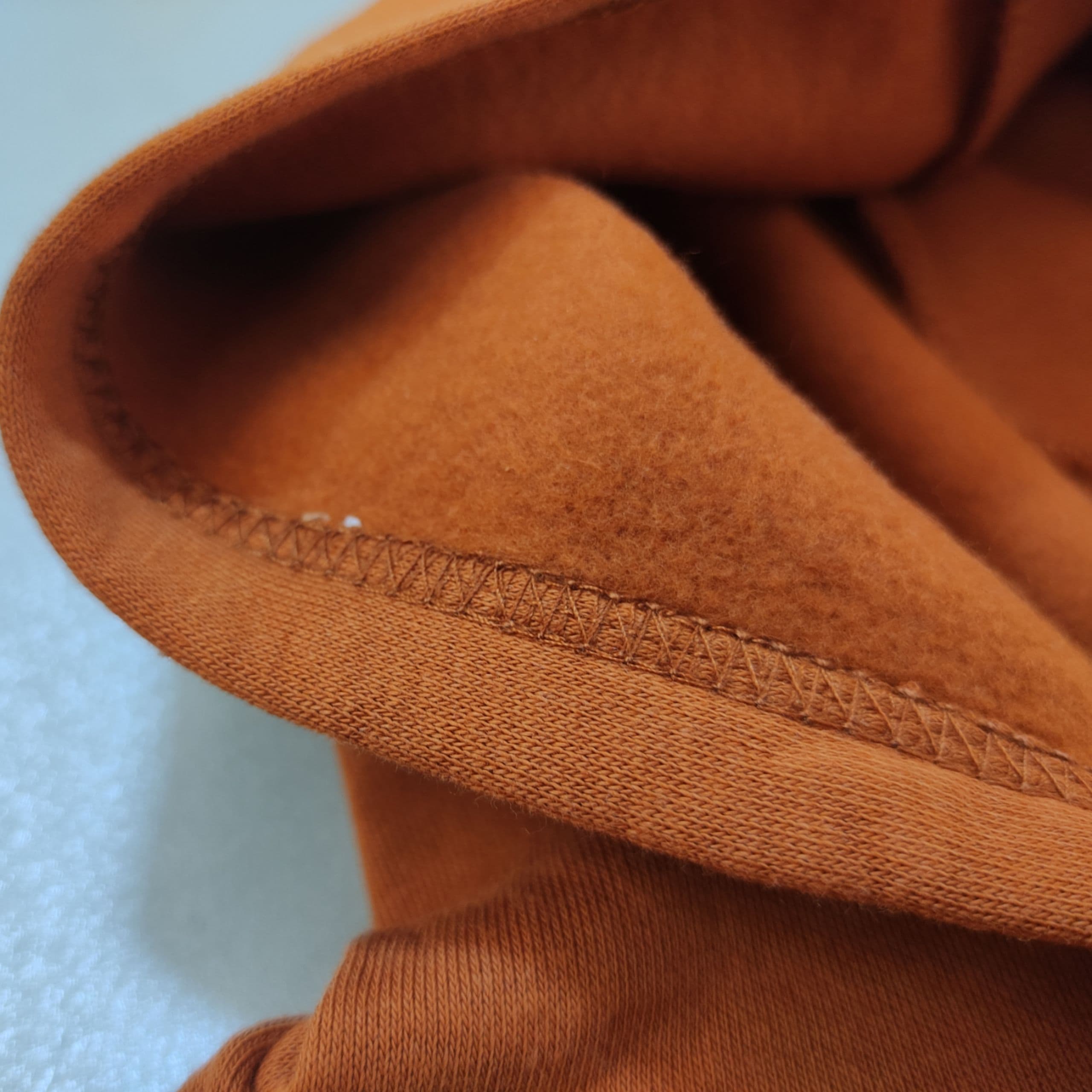 هودی آجری تیرکس H&M — تصویر ۶