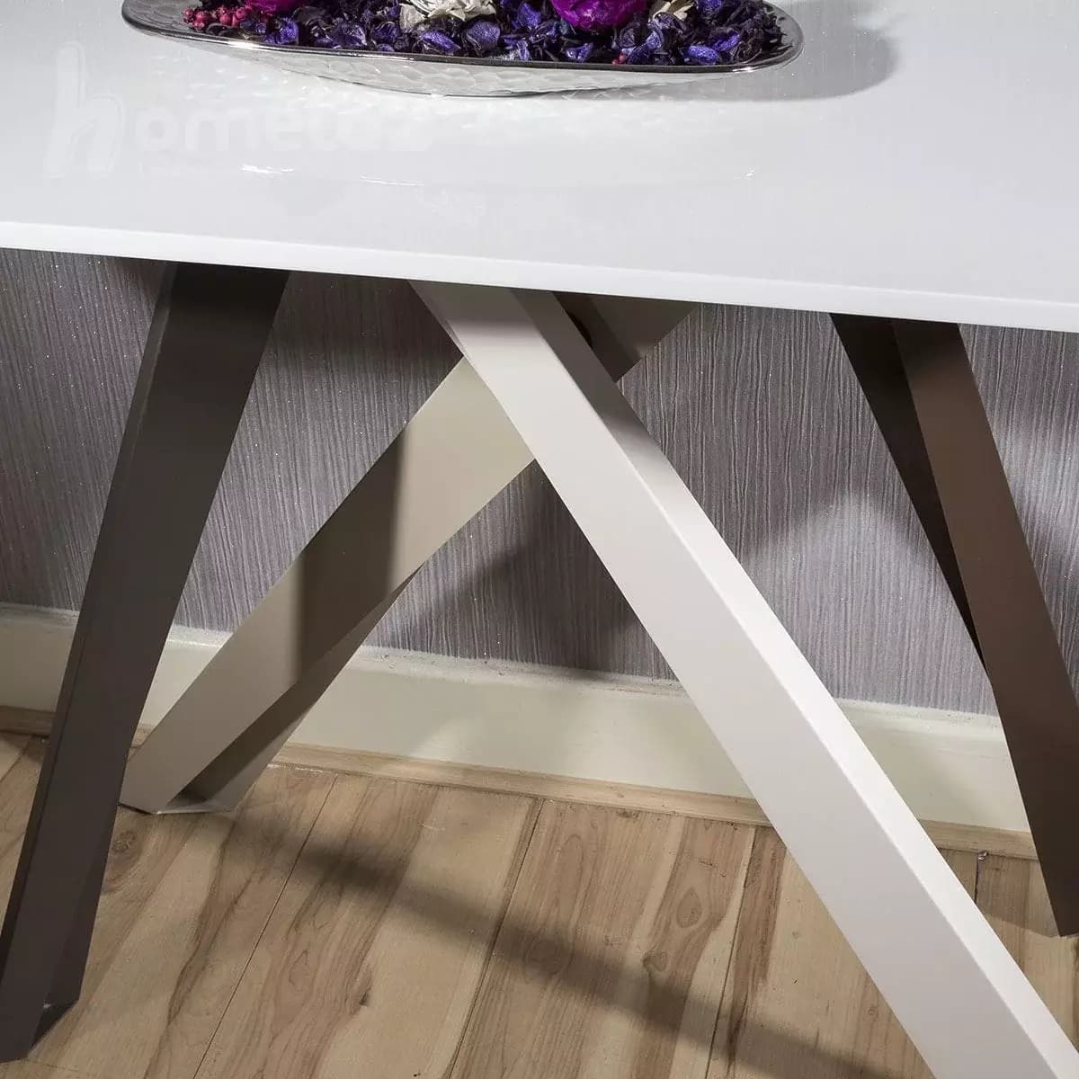 میز کنسول پایه ام دی اف و صفحه mdf ساده مدل ht2172 — تصویر ۳