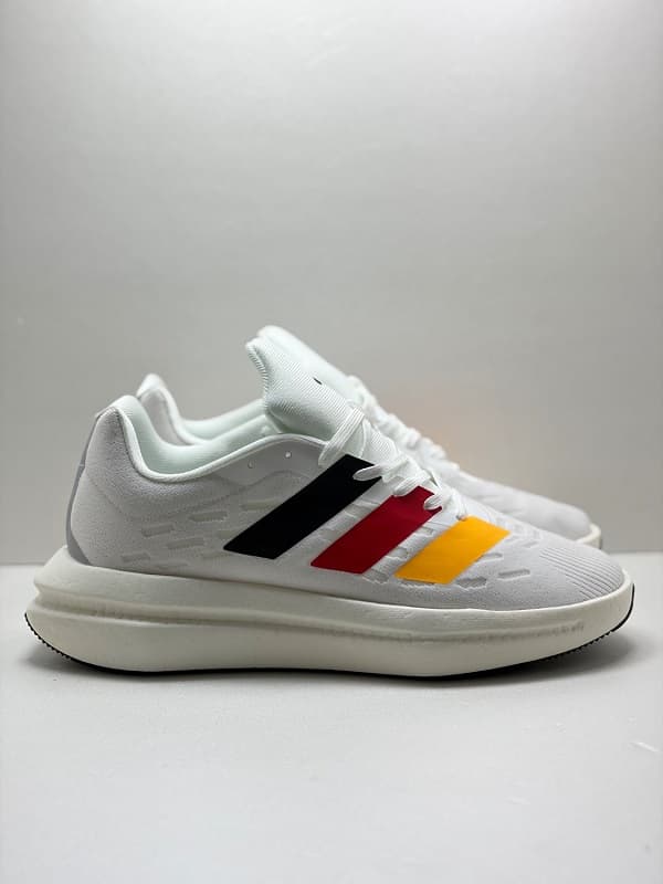 کتانی مردانه ورزشی سفید adidas Flowboost