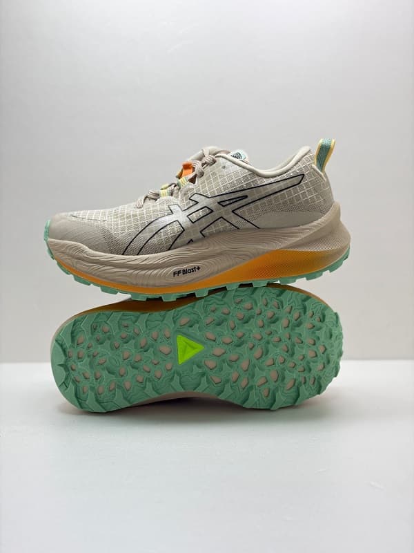 کتونی زنانه اسیکس کرم Asics TRABUCO MAX 3 — تصویر ۲