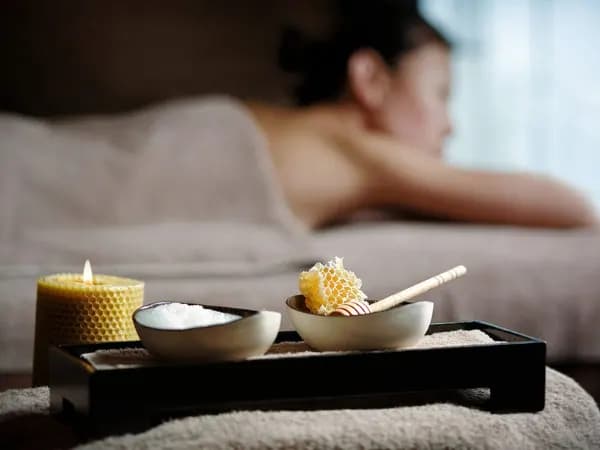 پوستر دیواری طرح ماساژ vip — تصویر ۲