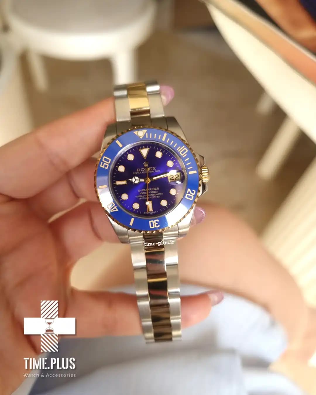 ساعت رولکس Submariner نقره ای و طلایی صفحه سرمه ای — تصویر ۳