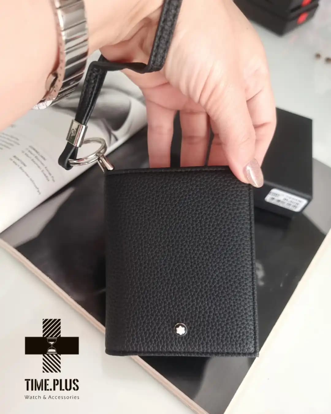 کیف پول مشکی مات چرم طرح فلوتر مون بلان — تصویر ۵