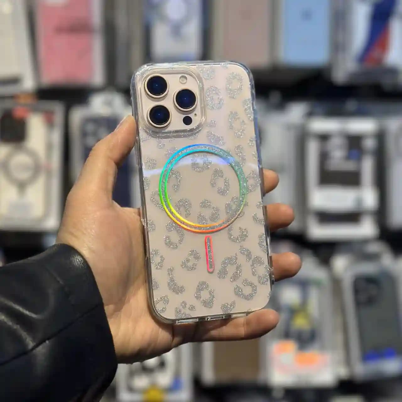 قاب پلنگی شفاف شاین دار مدل Shiny transparent leopard برای IPHONE 16 Promax