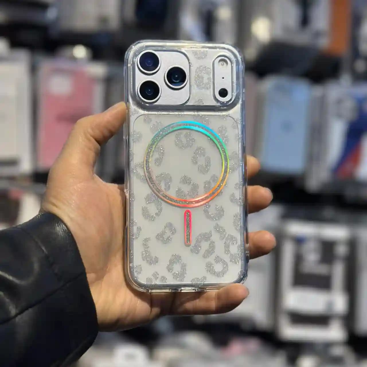 قاب پلنگی شفاف شاین دار مدل Shiny transparent leopard برای IPHONE 17 Promax