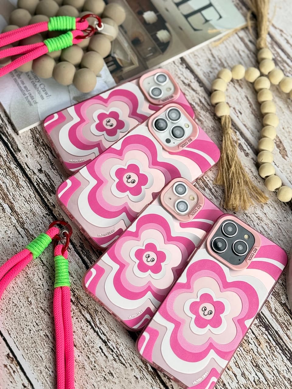 قاب گوشی Bloom Vibe بدون بند آیفون — تصویر ۴