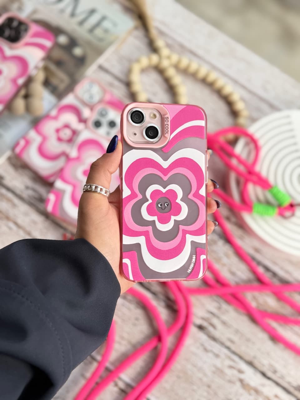 قاب گوشی Bloom Vibe بدون بند آیفون — تصویر ۲