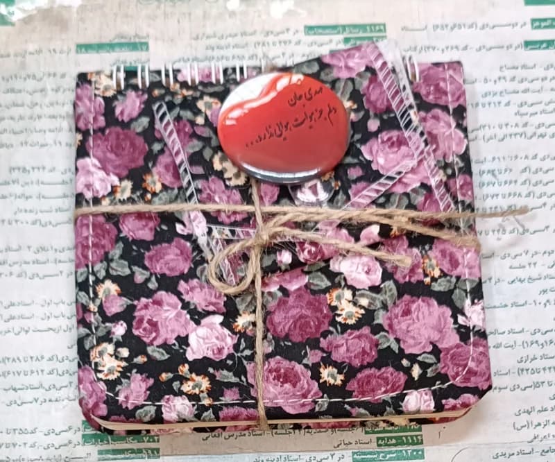 دفترچه سیمی مخمل گلدار (باجانماز وپیکسل) — تصویر ۲