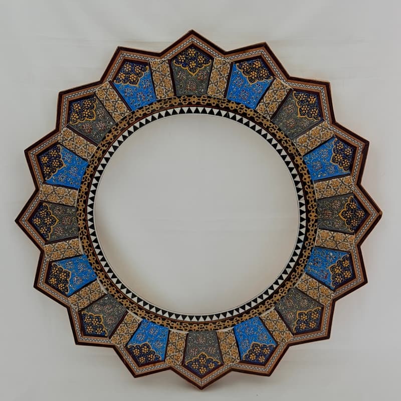 آینه خاتم کاری طرح اسلیمی با قاب خورشیدی — تصویر ۳