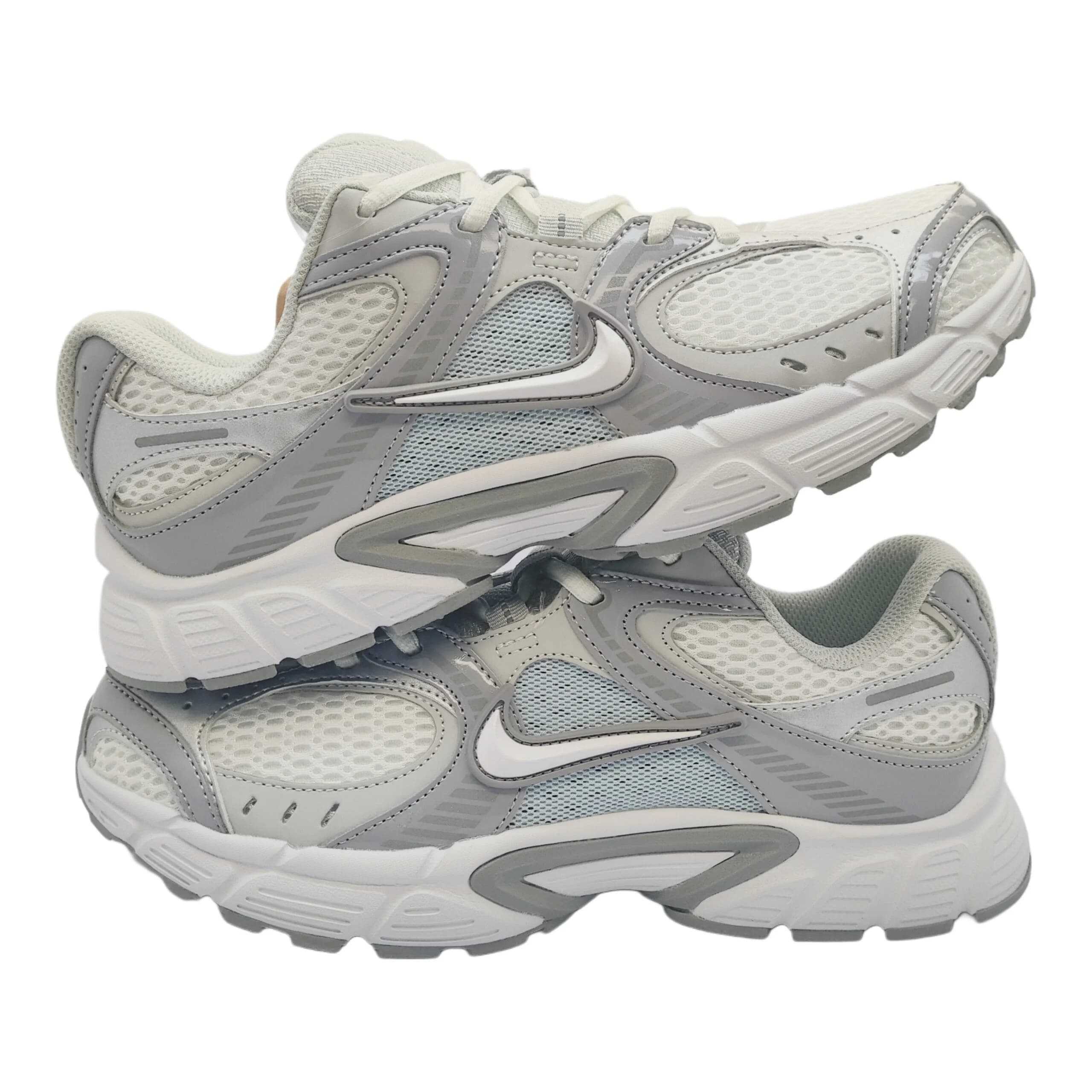 کفش کتونی مردانه نایک وی5 Nike V5 مسترکوالیتی رنگ سفید طوسی ابی کد231 — تصویر ۳