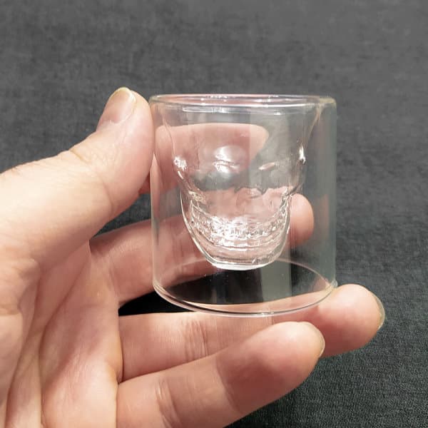 شات دوجداره شفاف طرح جمجمه — تصویر ۵