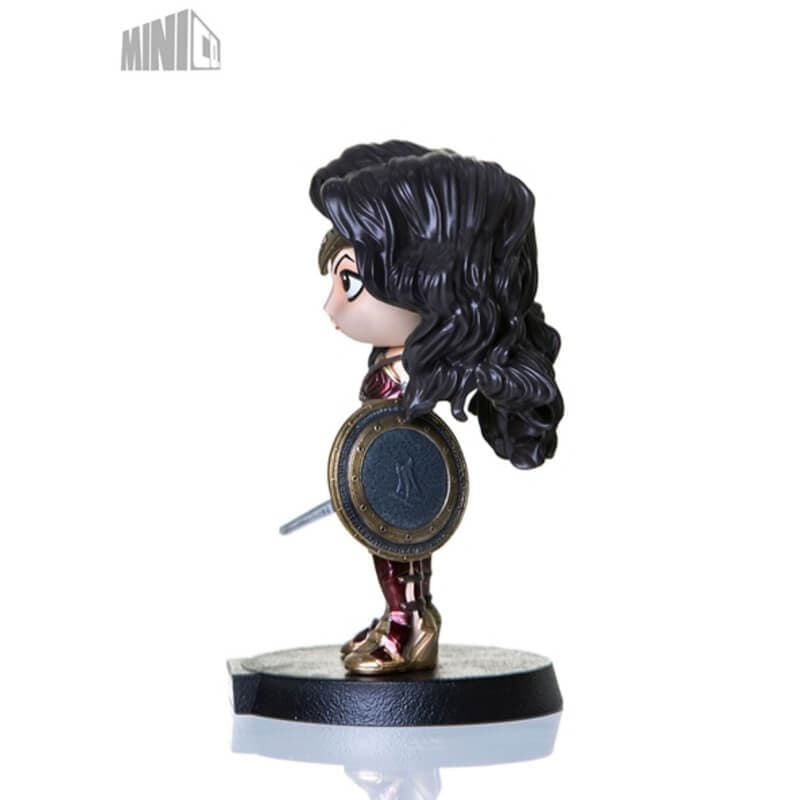 فیگور زن شگفت انگیز Wonder Woman مینیکو برند آیرون استدیوز — تصویر ۳