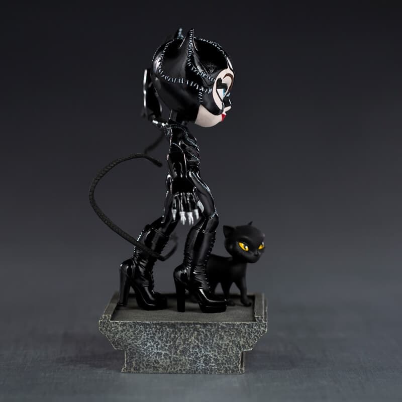 فیگور 17 سانتی کت وومن | Catwoman | سری بتمن 1989 برند Iron Studios — تصویر ۵