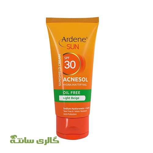 کرم ضد آفتاب اکنه سول spf30 فاقد چربی بژ روشن آردن ARDENE حجم 50 میل