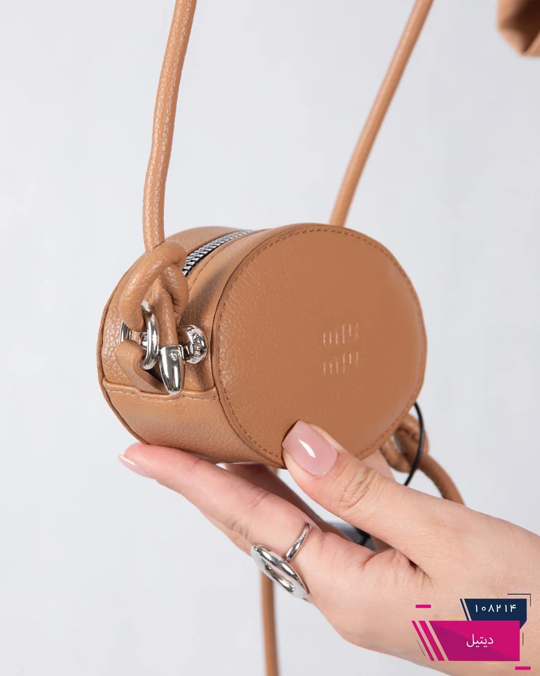 کیف مینی بیضی MIU MIU/1298 — تصویر ۴