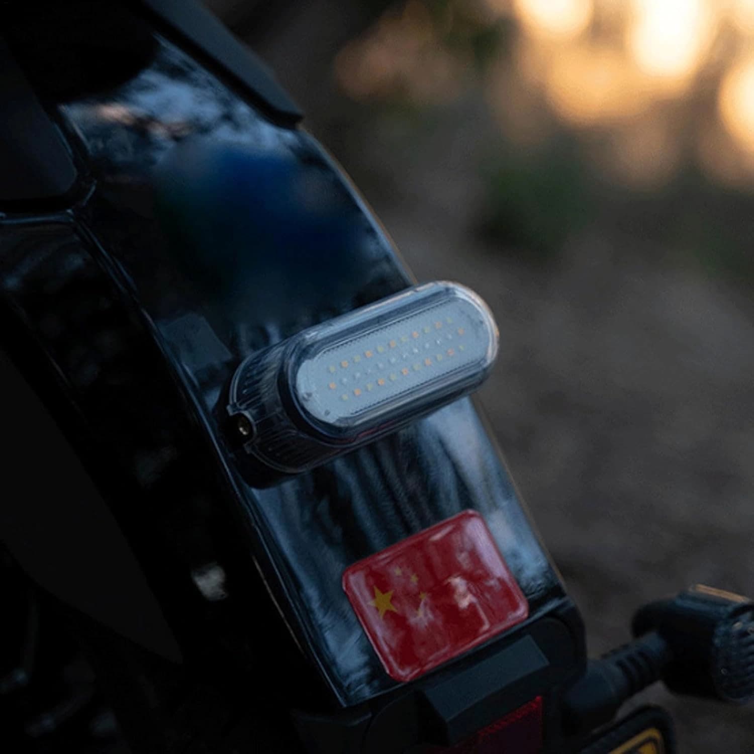 ریسه و چراغ کمپینگ چندمنظوره Multifunctional Camping Light — تصویر ۳