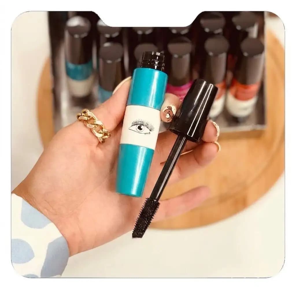 ریمل فرچه ژله ای ضد آب VIOLET — تصویر ۳
