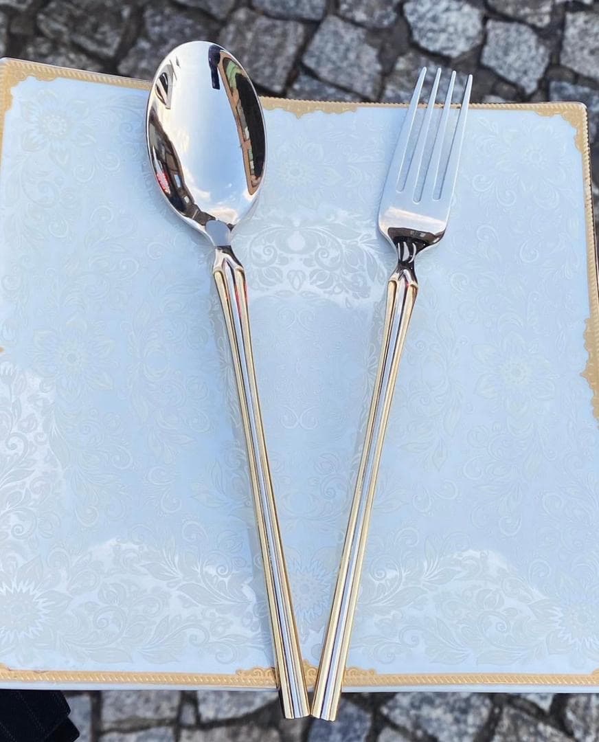 سرویس قاشق چنگال یونیک اصل آلمان 24 نفره 120 پارچه مدل شیاری دو رنگ(طلایی نقره ای) — تصویر ۴