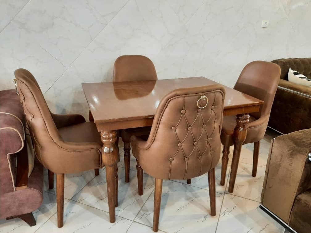 میز و صندلی ناهار خوری چستری۴