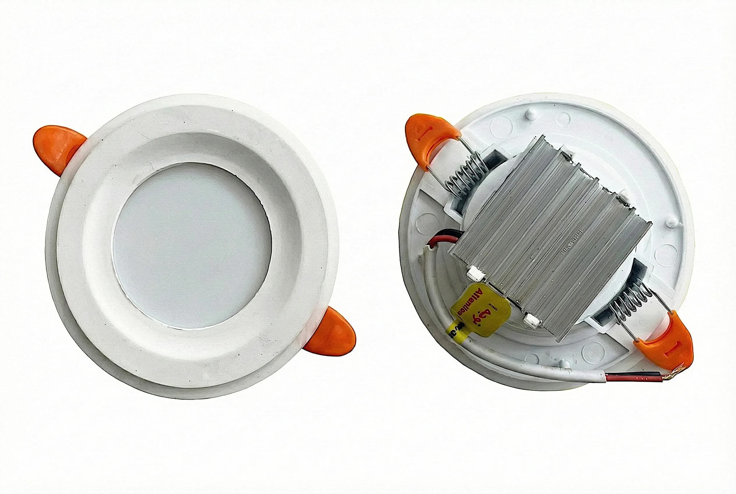 عمده پنل ال ای دی ضد آب 14 وات IP65 | ایمن‌ترین انتخاب برای فضاهای مرطوب — تصویر ۲