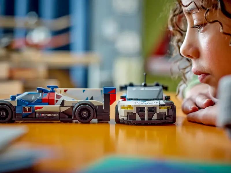 لگو اسپید مدل BMW M4 GT3 & BMW M Hybrid V8 کد 76922 — تصویر ۸