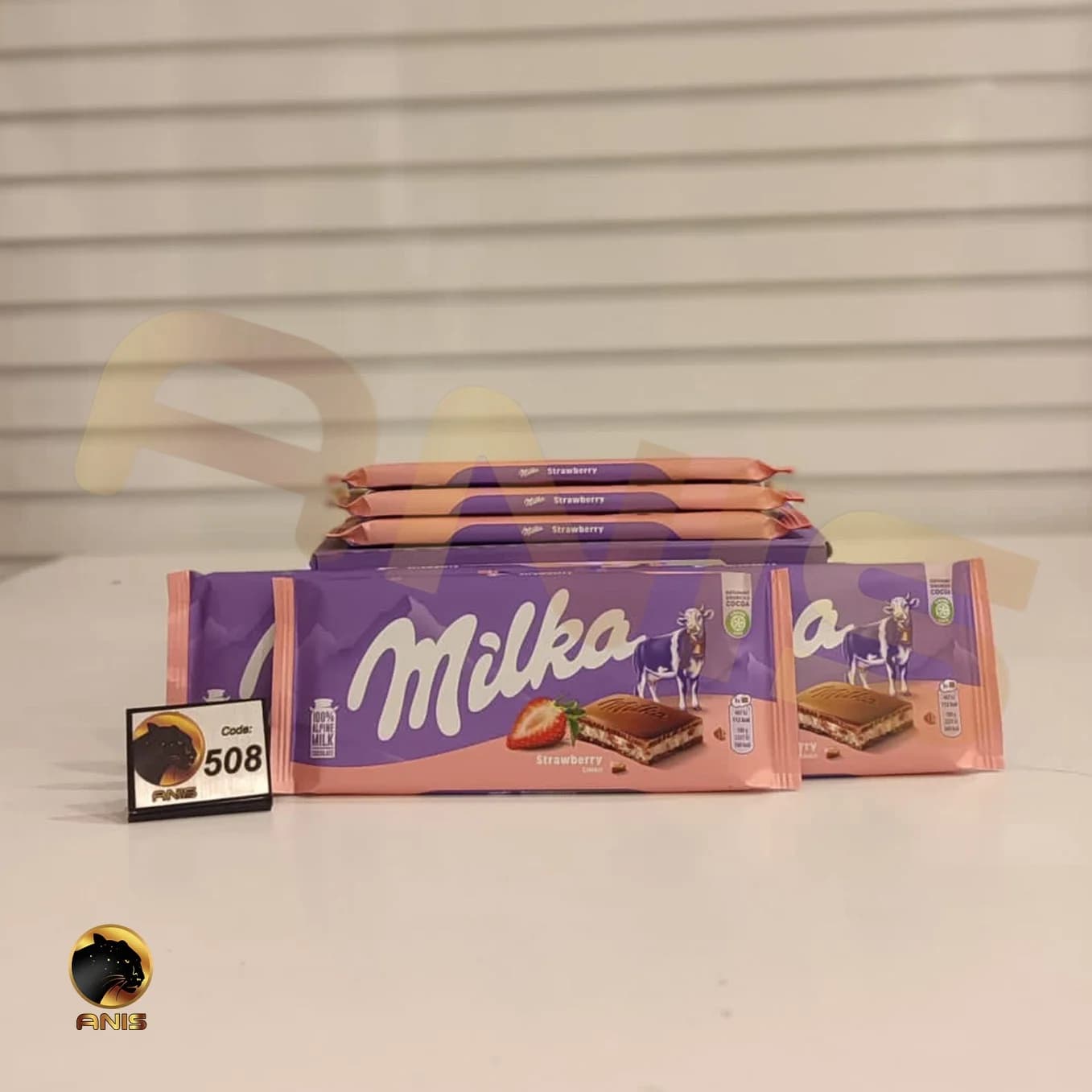 تابلت شکلات strawberry میلکا آلمانی با طعم توت فرنگی 100 گرم — تصویر ۳