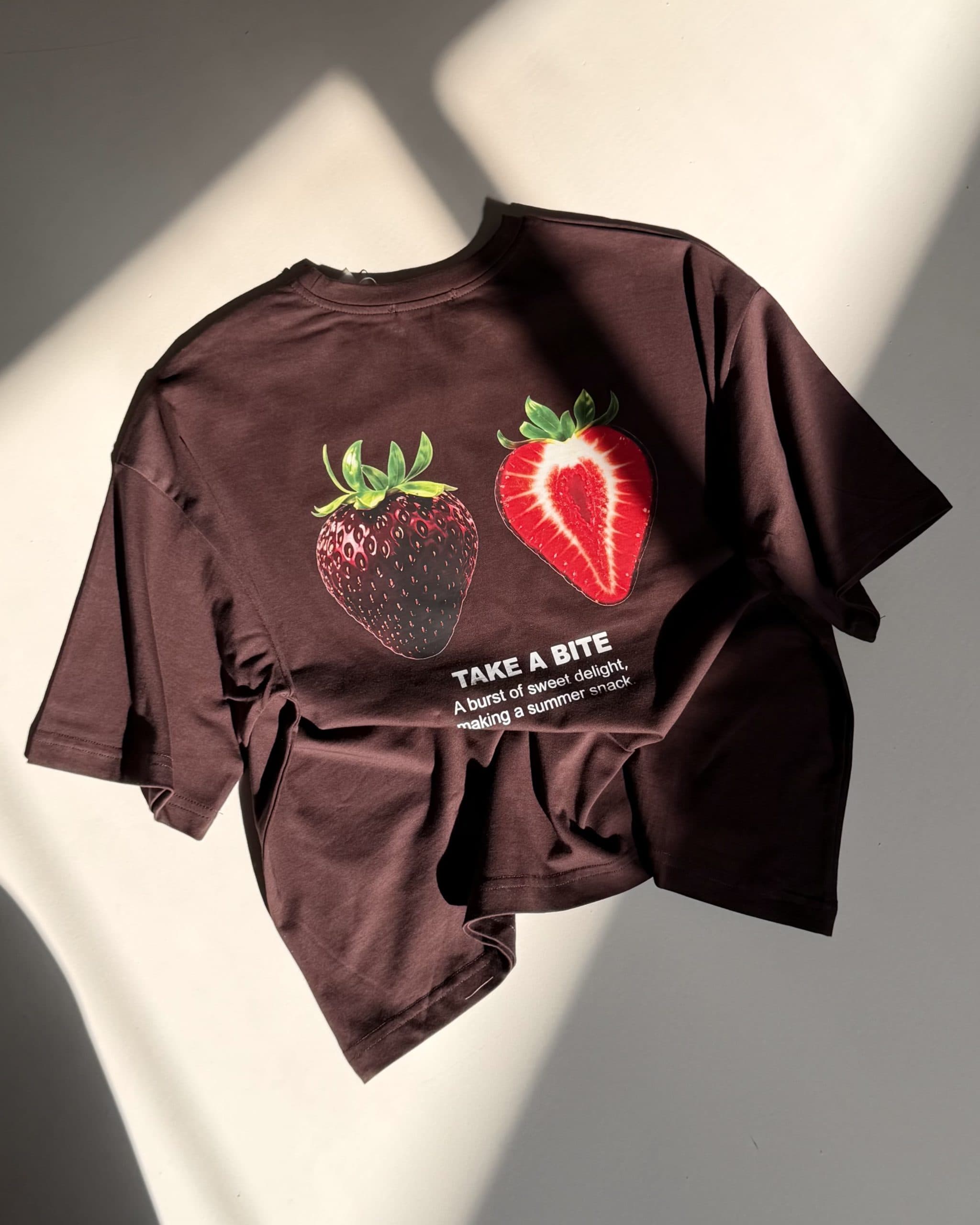 تیشرت پنبه ماکان توت فرنگی🍓 — تصویر ۳