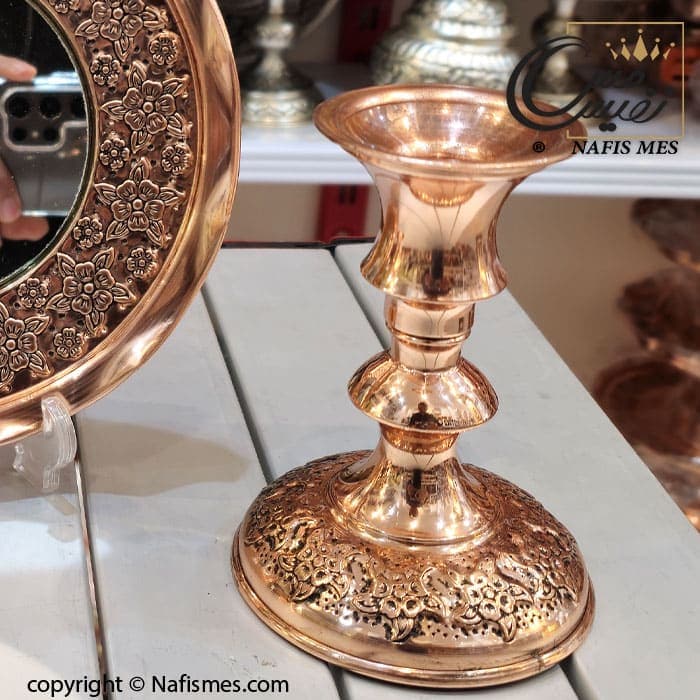 آینه و شمعدان مسی طرح دیبا — تصویر ۲