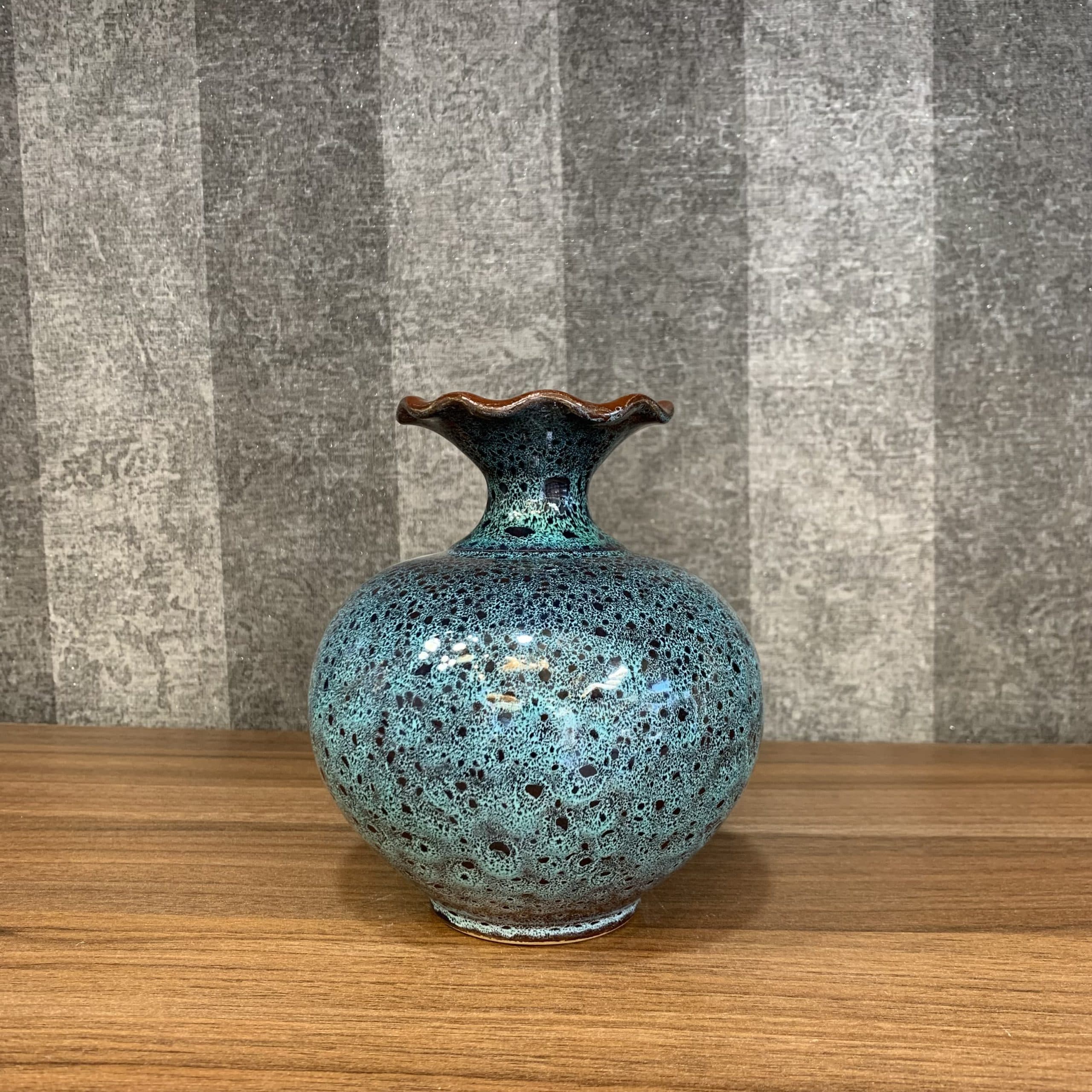 گلدان سرامیکی برفی کوچک مدل خمره ای — تصویر ۲