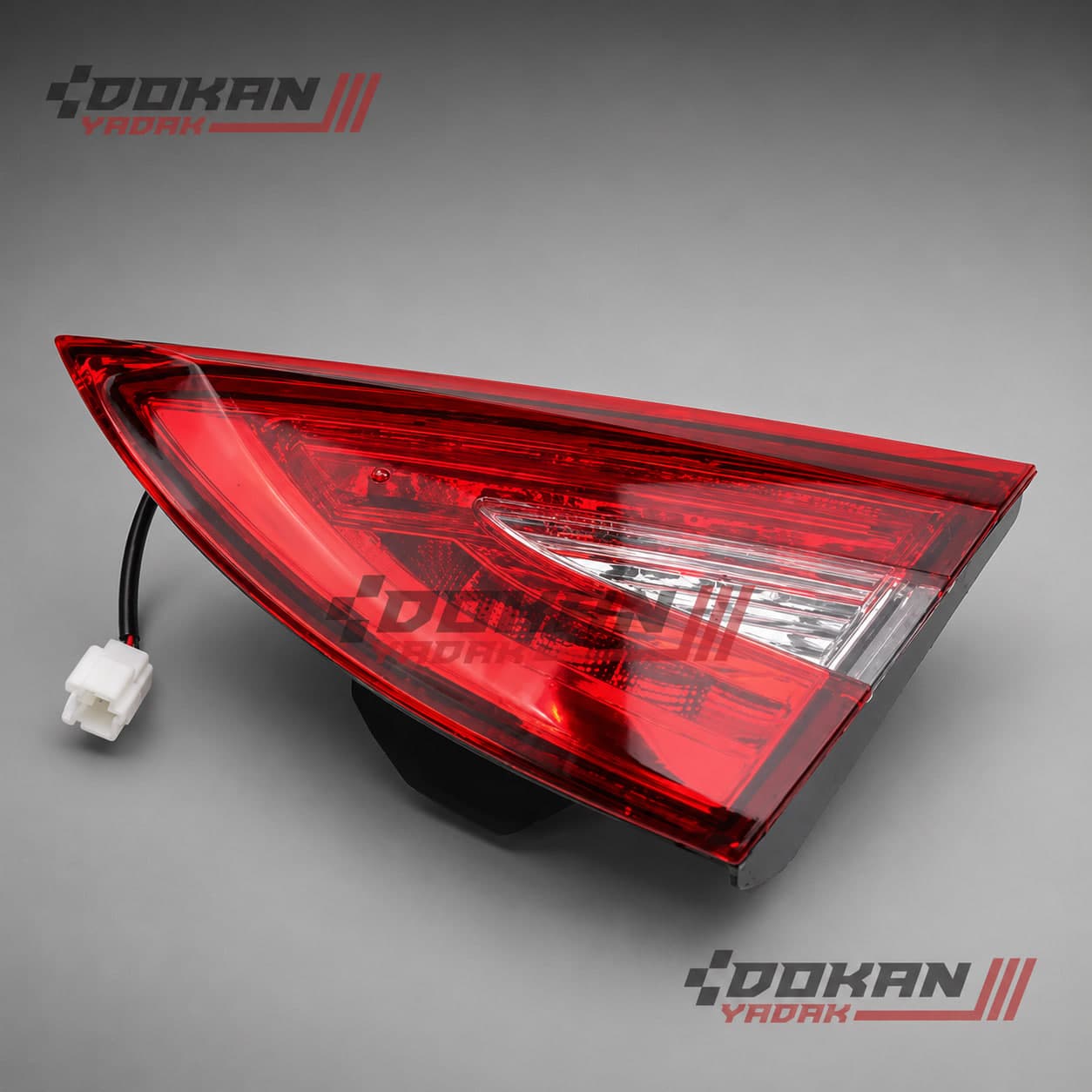 چراغ خطر عقب راست روی صندوق اریزو 5 پرو اکسلنت – ARRIZO 5 PRO EXCELENT