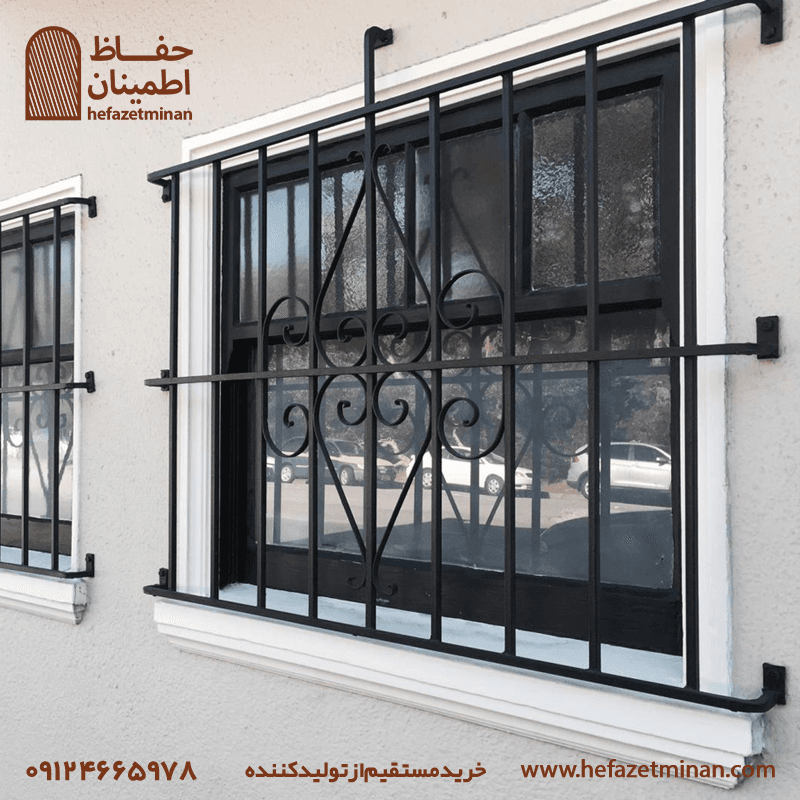 حفاظ پنجره گلدار
