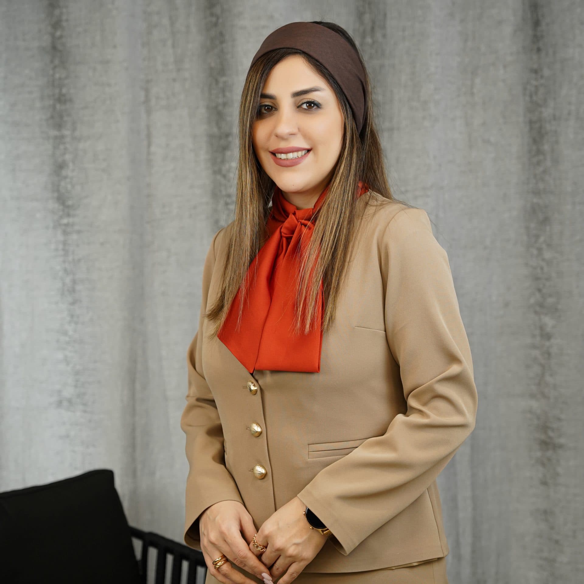 کت‌شلوار و شومیز پاییزی — تصویر ۵