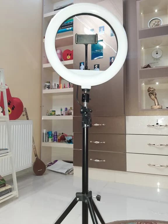 رینگ لایت مدل YQ-320A به همراه پایه کدm21785