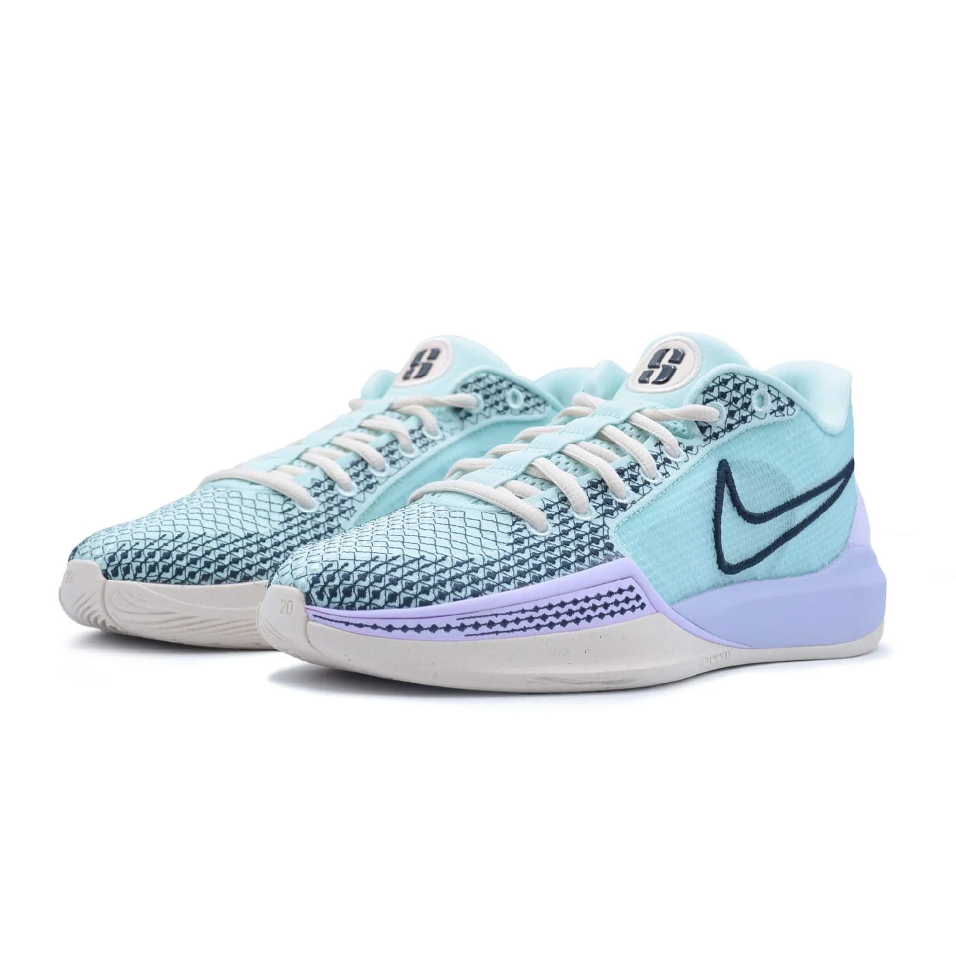 کفش بسکتبال نایکی – Nike Sabrina 1