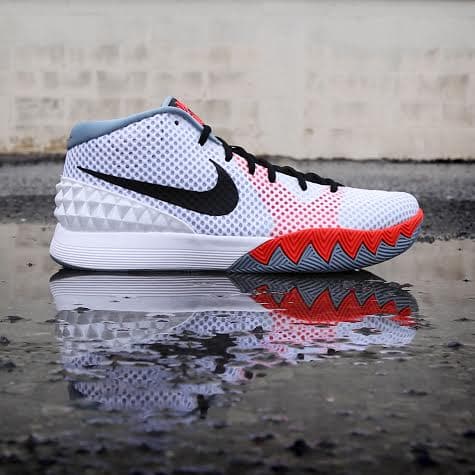 کفش بسکتبال نایکی کایری 1 – Nike Kyrie 1 — تصویر ۶