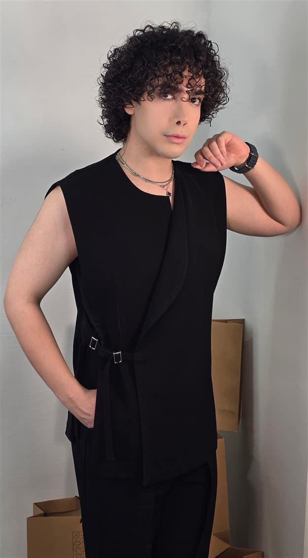 وست آترون Ateron Vest — تصویر ۵