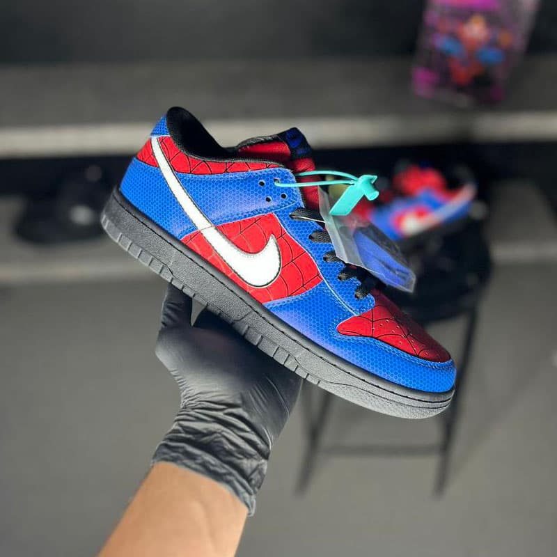 نایک اس بی دانک لو اسپایدرمن SB DUNK LOW SPIDERMAN