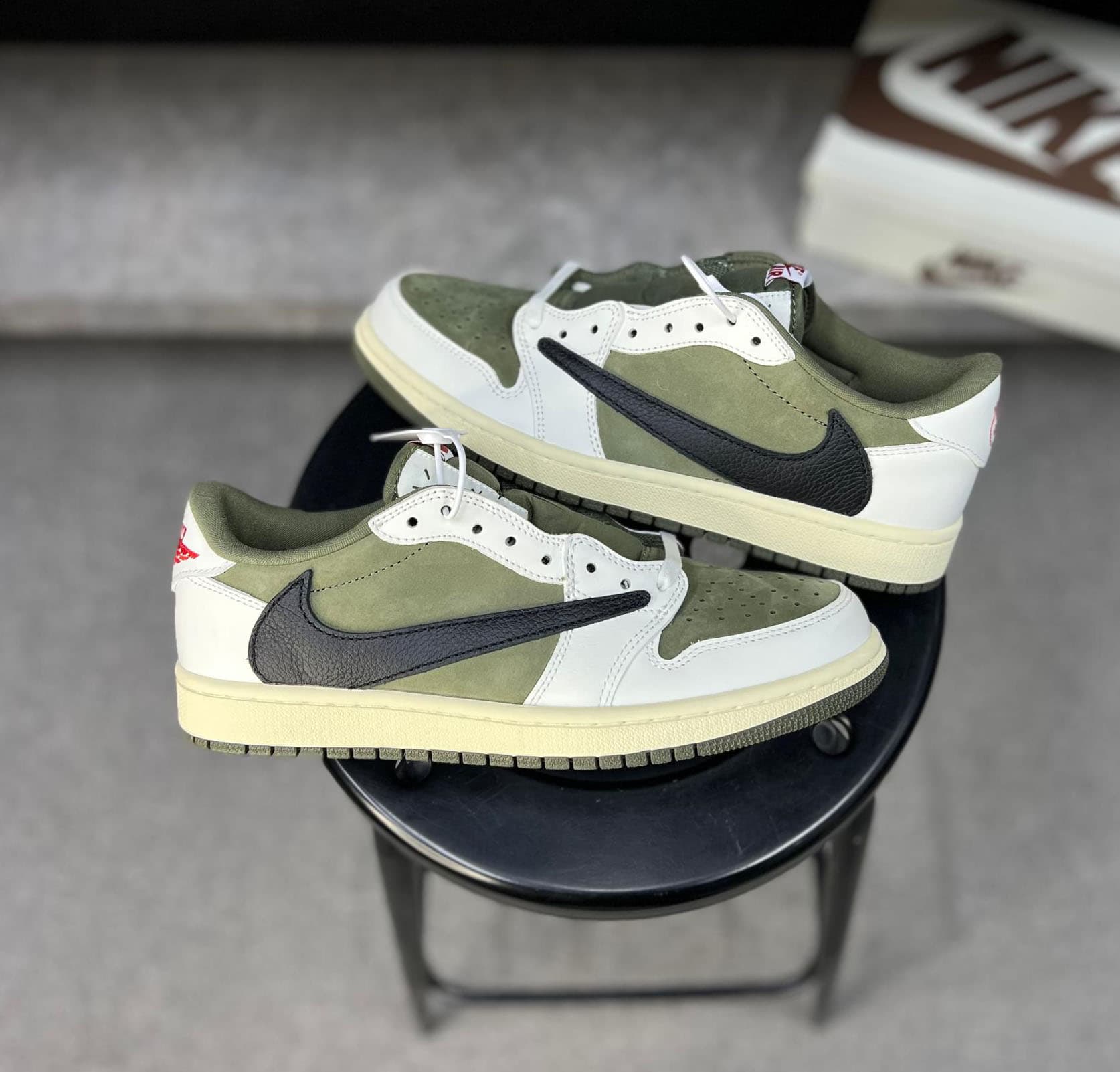 جردن 1 اولیو (مستر کوالیتی) JORDAN 1 LOW OLIVE