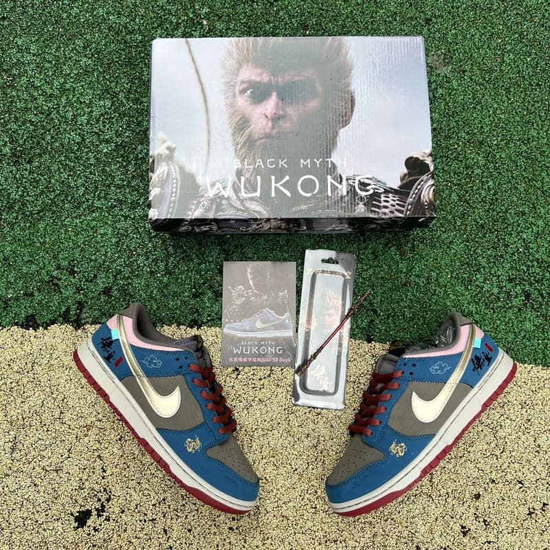 نایک اس بی دانک لو بلک میت Nike sb dunk low black myth Wukong — تصویر ۳