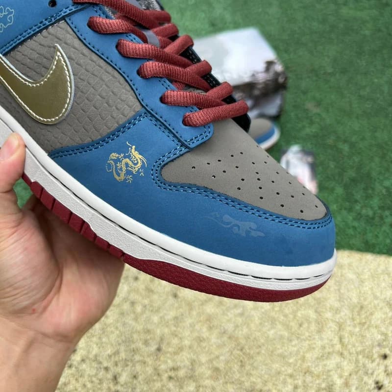 نایک اس بی دانک لو بلک میت Nike sb dunk low black myth Wukong — تصویر ۶