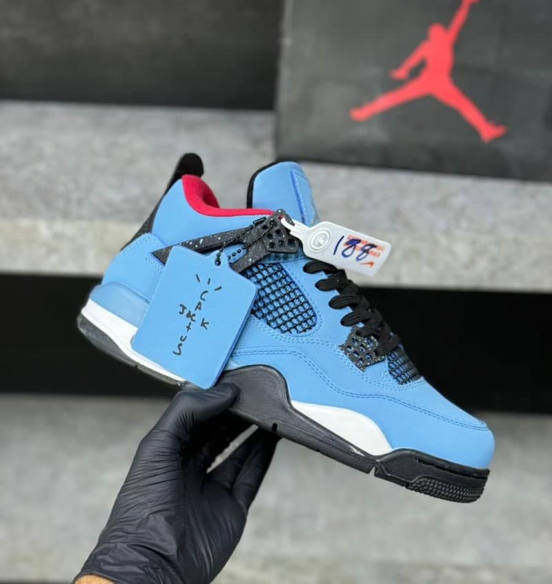 نایک جردن 4 رترو یونیورسیتی بلو (مستر کوالیتی) Jordan 4 Retro University Blue