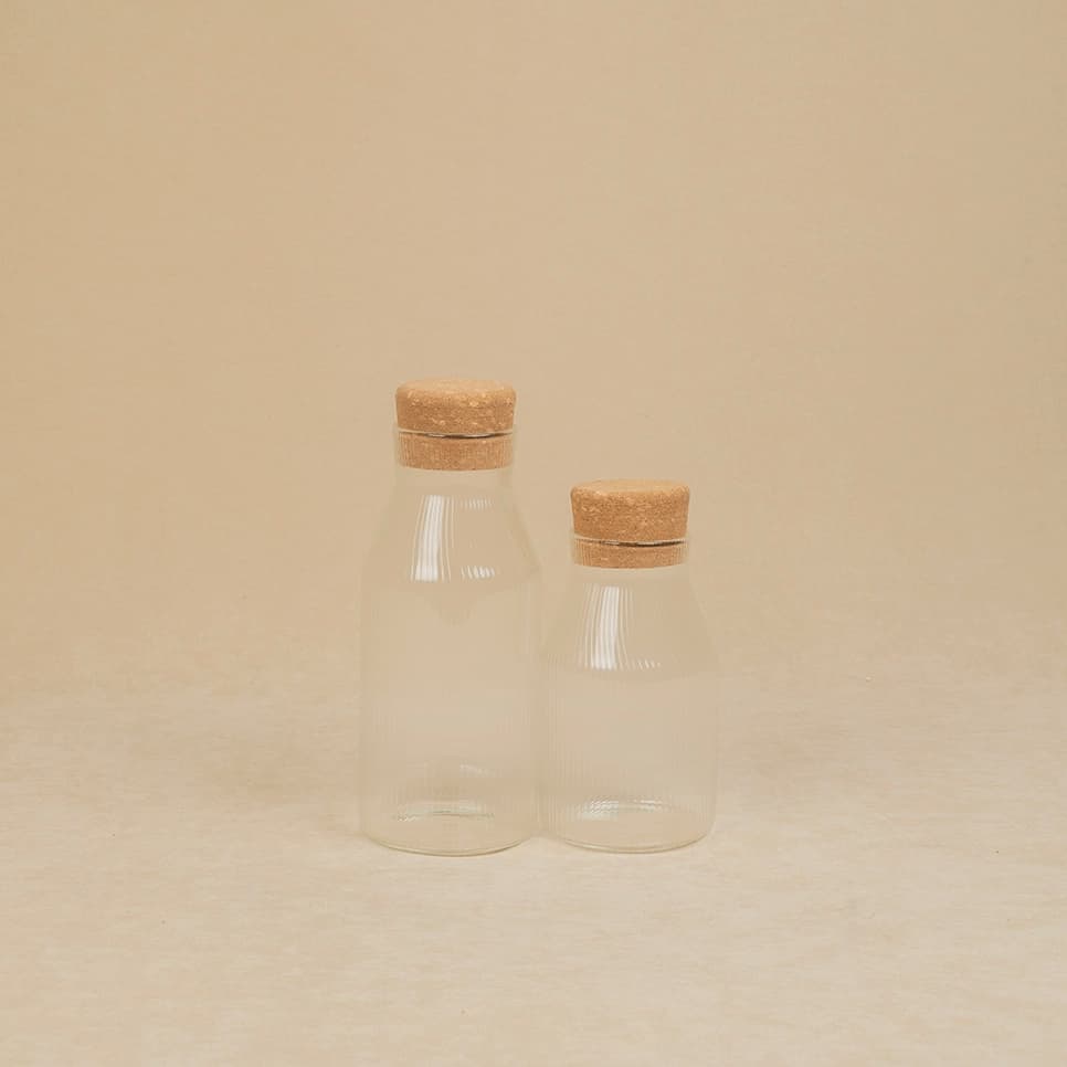 بطری پیرکس شیاردار درب چوب پنبه ای