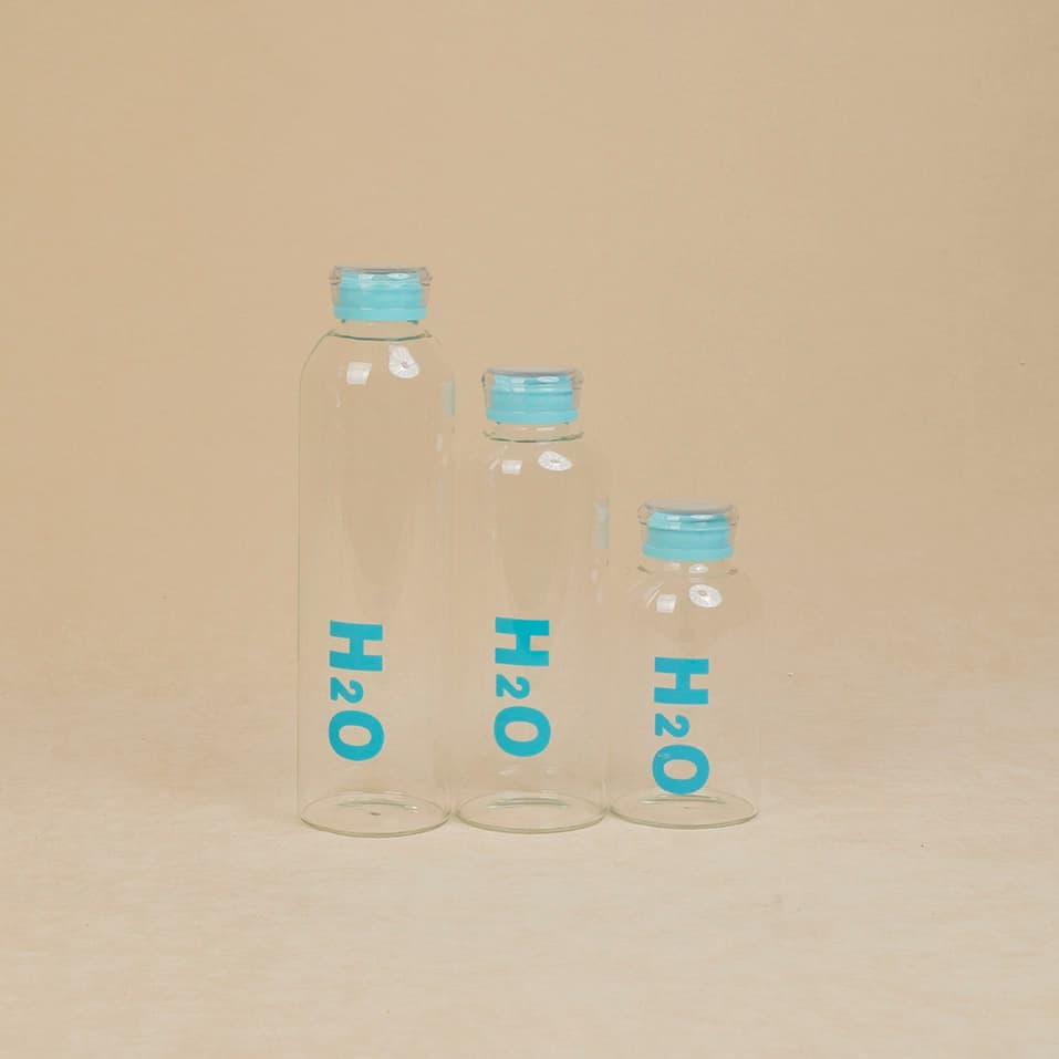 بطری آب پیرکس رنگی H2O — تصویر ۳