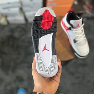 جردن 4 رد سمنت Jordan 4 Red Cement — تصویر ۵