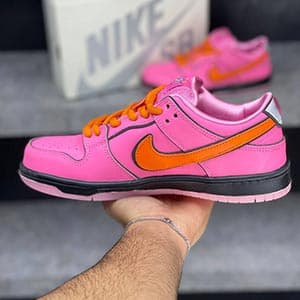 نایک اس بی دانک لو پینک دِ پاورپاف گرلس Nike Sb Dunk Low Pink x The Powerpuff Girls — تصویر ۲