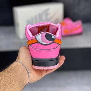 نایک اس بی دانک لو پینک دِ پاورپاف گرلس Nike Sb Dunk Low Pink x The Powerpuff Girls — تصویر ۴