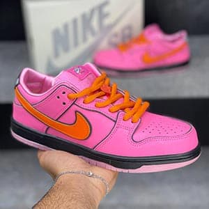 نایک اس بی دانک لو پینک دِ پاورپاف گرلس Nike Sb Dunk Low Pink x The Powerpuff Girls