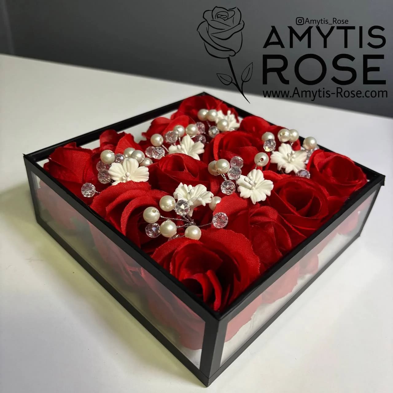 باکس گل رز (مشکی) 1008# | آمیتیس رز - Amytis Rose
