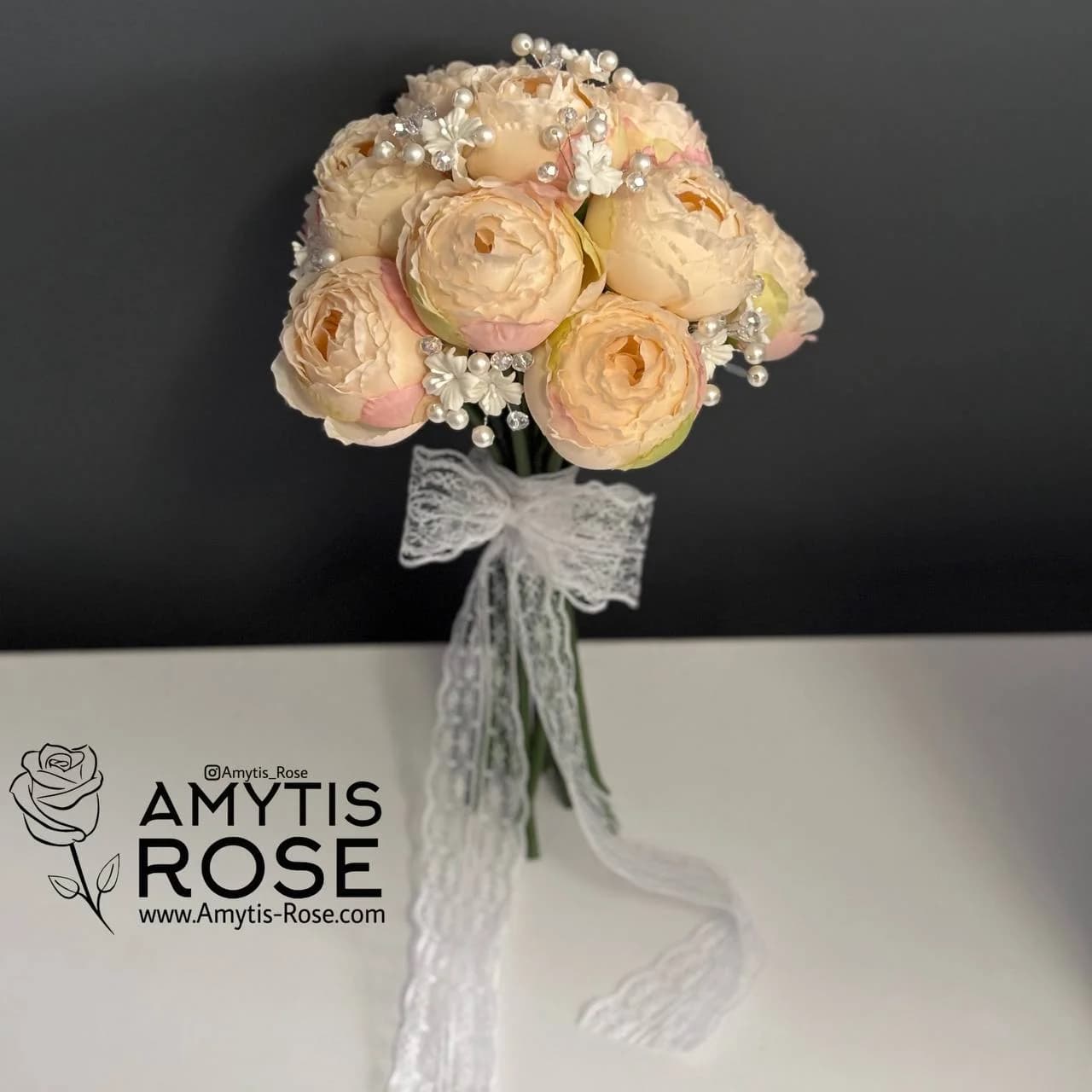 دسته گل عروس مدل پیونی 604# | آمیتیس رز - Amytis Rose — تصویر ۲